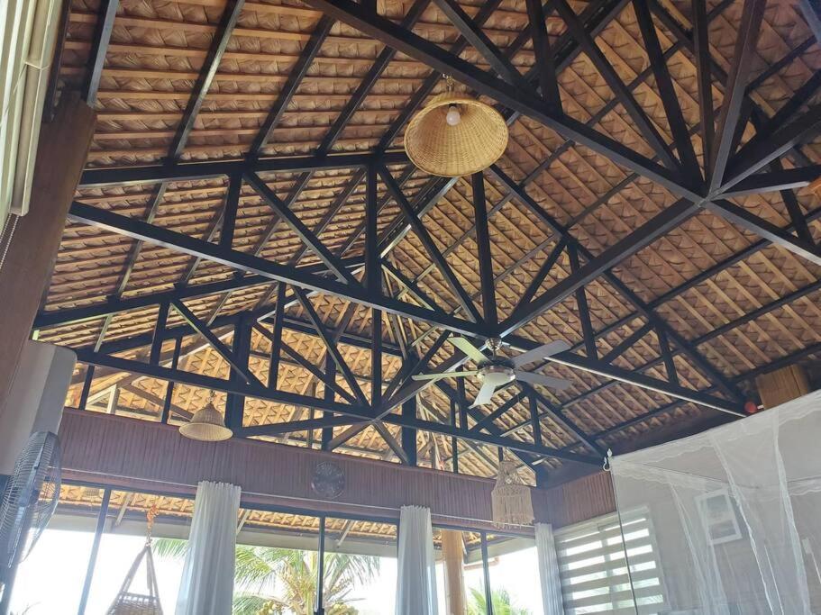הוילה טגאיטאי Modern Bahay Kubo In A Farm Near Tagaytay מראה חיצוני תמונה